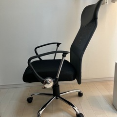 オフィスチェアの画像