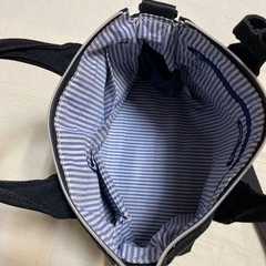 モズ moz ショルダーバッグ 5.3L 斜めがけ の画像
