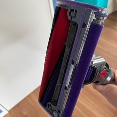 ダイソンSV12FFコードレスクリーナーの画像