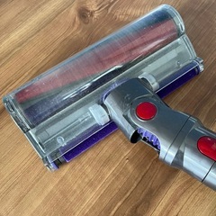 ダイソンSV12FFコードレスクリーナーの画像