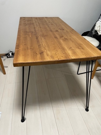 【決まりました】LOWYA ダイニングテーブル 140cm