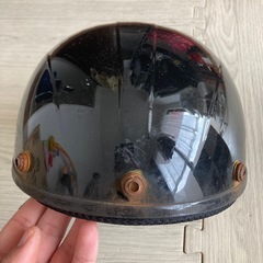 ヘルメット箱付きの画像