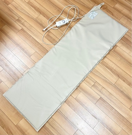 極美品【受取場所：変更可】サンマット（妊活、温活）