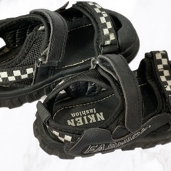 キッズサンダル