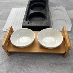 ペット用 食器・高さ調節可能 セラミックボウル[新品未使用品]
の画像