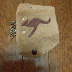 未使用の革製キーケースの画像