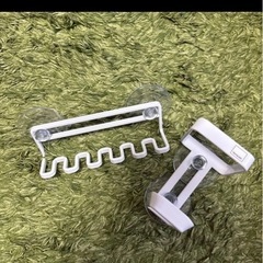 山崎実業 タワー 2個セット シェーバーホルダー&歯ブラシホルダー