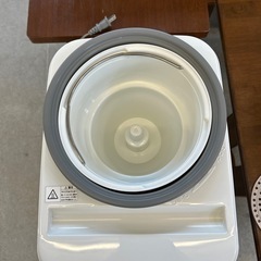 ☆値下げ☆　K2503-349 配送不可 TOSHIBA もちつき機 PFC-20FK 2006年製 動作確認済み キズ汚れ有り 背面フタなしの画像