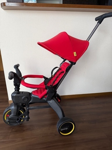 最終お値下げdoona 折り畳み三輪車 LIKI trikeリキトライク　美品赤