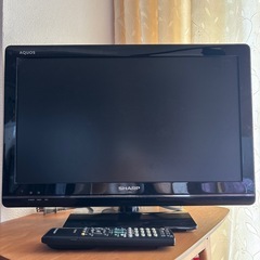 アクオス 22型 フル ハイビジョンの中古が安い!激安で譲ります アクオス 22型 フル ハイビジョンの中古が安い!激安で譲ります