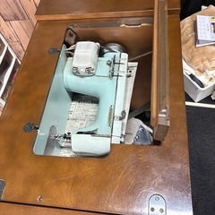 レトロなジャノメミシン！完動品！の画像
