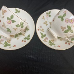 ウエッジウッド　ワイルドストロベリーカップアンドソーサー2きゃく