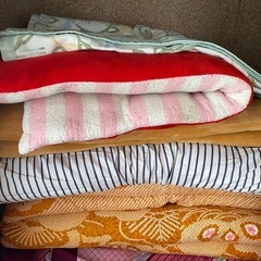 【お譲り先確定】掛け布団、敷布団、毛布、長座布団、クッション