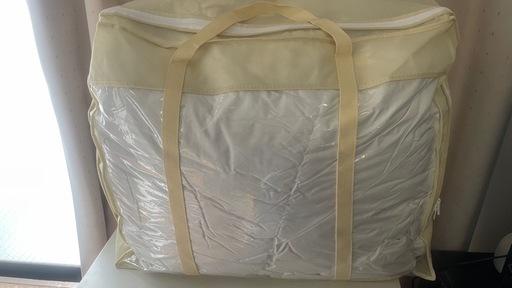 羽毛布団シングル　中古品　定価3万円