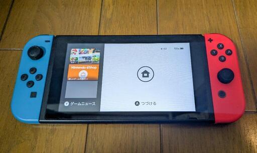 【受渡先決定】Nintendo Switch 本体 青/赤