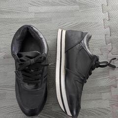 スニーカーの画像