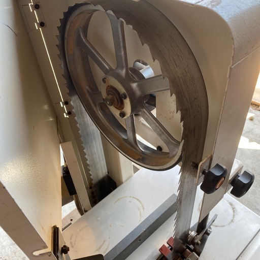  RYOBI バンドソー BS-51N型 動作確認済 フトコロ寸法230mm：挽き割り高さ180mm 100V 木工用 木材 加工 切