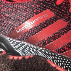 ランニングシューズ？の画像