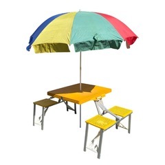 【お譲り先決まりました！】アウトドアテーブル椅子一体型 と パラソル 一式の画像