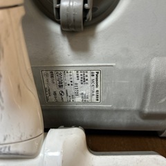 【決まりました】パナソニック　掃除機　コードありの画像