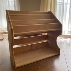 受付終了しました　木製シェルフ 無料で差し上げます。