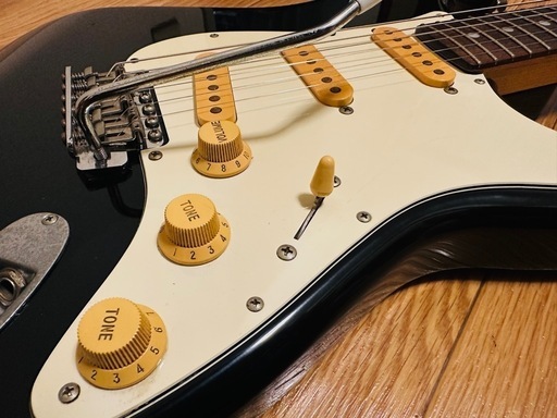 Fender Japan ST-33R  1986〜87年　フジゲン製　Fシリアル　ビンテージ