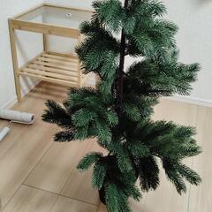 イケア　クリスマスツリー