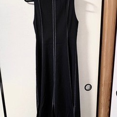 ノースリーブ　ロングワンピース　前開き　前面ボタンの画像