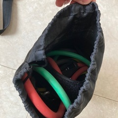 筋トレのチューブとバンド