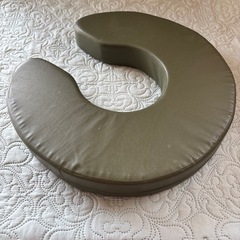 産後に大活躍  しっかりした円座