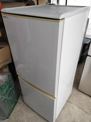 シャープ　ノンフロン冷凍冷蔵庫　137L　2007年製