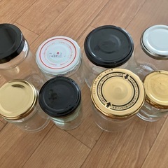 もらって下さい　瓶8個