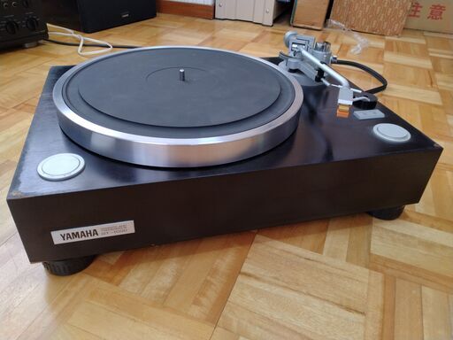 YAMAHA GT-1000　レコードプレーヤー