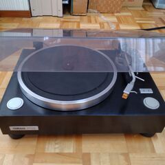 YAMAHA GT-1000　レコードプレーヤーの画像