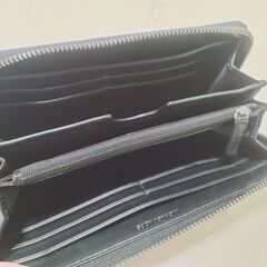 【愛品館 市原店】MICHAEL KORS長財布 ラウンドファスナー の画像