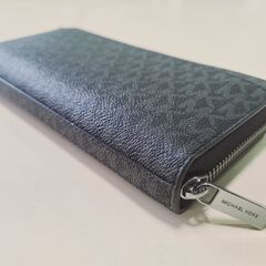 【愛品館 市原店】MICHAEL KORS長財布 ラウンドファスナー の画像