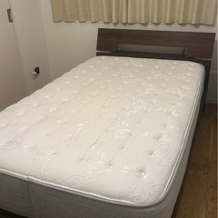 ベットフレーム(セミダブル用)の画像