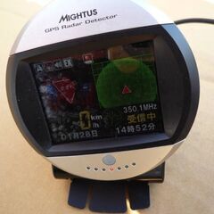 決まりました　受け渡し予定してたがキャンセルされた　早めのお取り引き希望　MlGHTUレーダー探知機の画像