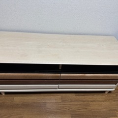 テレビ台の画像