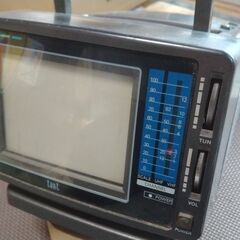 無料　昭和レトロ　兼松家電販売　ポータブルカラーテレビの画像