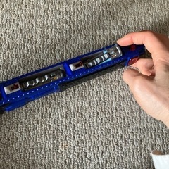 恐竜ジャー剣と獣電池の画像