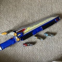 恐竜ジャー剣と獣電池