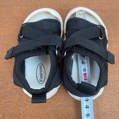 はらぺこあおむし長靴✖️サンダルの画像