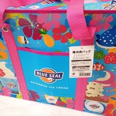【新品】 膝掛け機内用 バッグ　ブルーシール　アイスクリーム　オリジナルグッズの画像