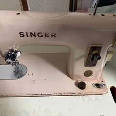 レトロミシン（動作不明）と台セットの画像