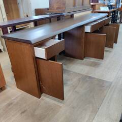 【愛品倶楽部柏店】葉山ガーデン 葉山クラシック 大型サイズデスク 一枚板風継ぎ板天板の画像