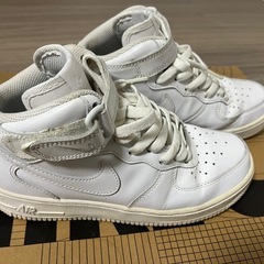 NIKE 23.5 ハイカットの画像