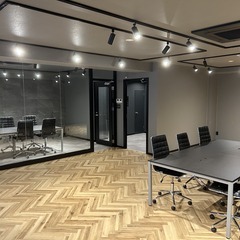 【通信業界経験者は30万円～】完全週休2日制×希望シフト！服装・髪型・髪色・ひげ・ネイル自由◎「南森町駅」徒歩5分の好立地♪の画像