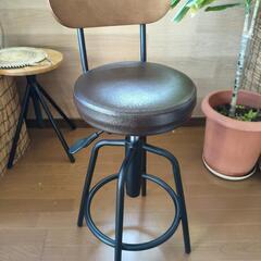 カウンターチェア　椅子の画像