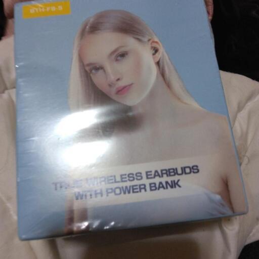新品未開封ワイヤレスイヤホン